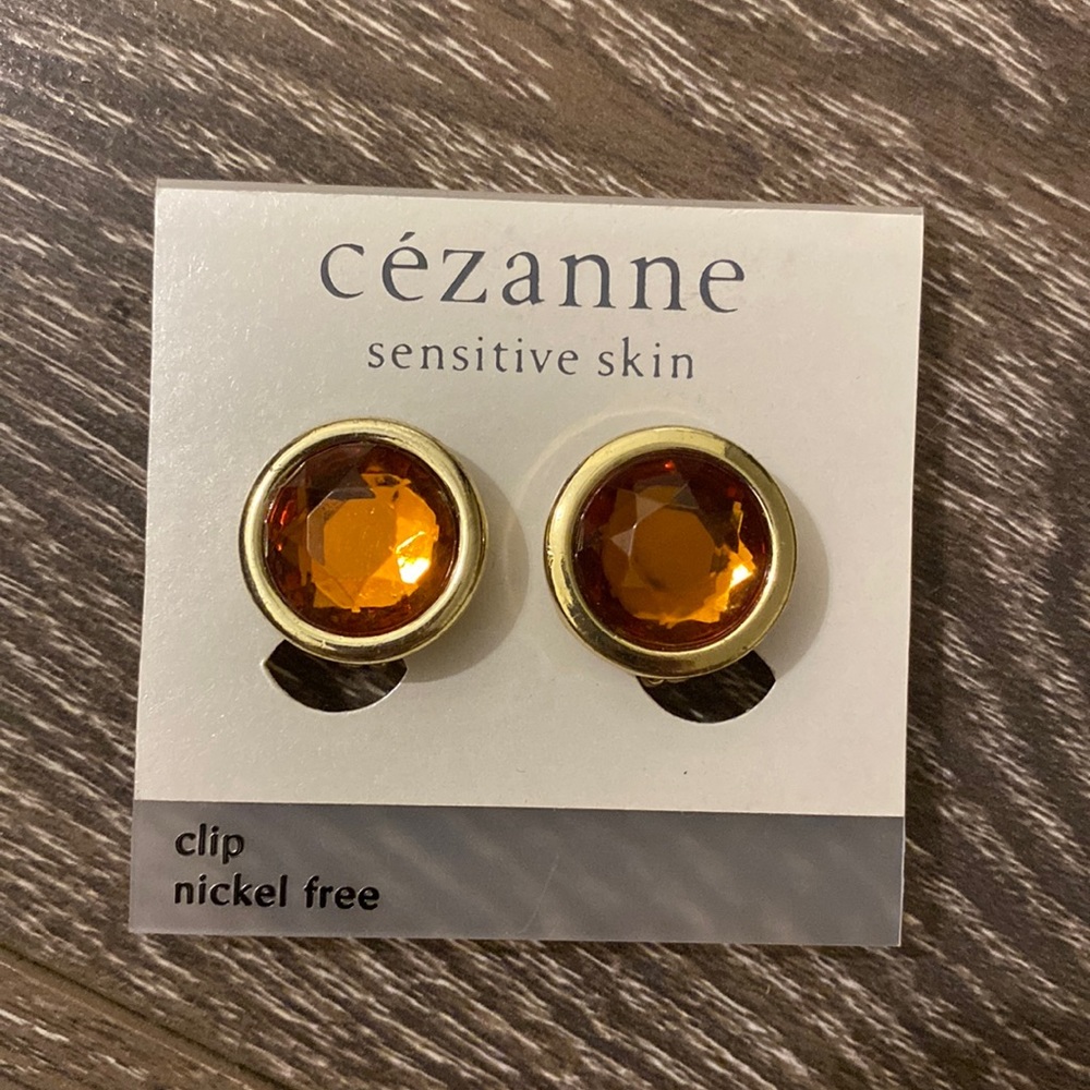 Cézanne sensitive skin ear clip nickel free